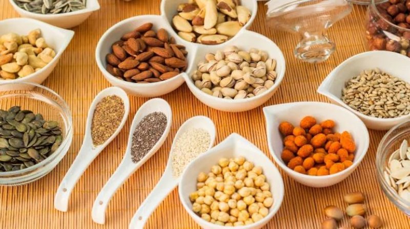 Health benefits of nuts and seeds, Nuts like almonds, walnuts, and seeds such as chia seeds and flaxseeds are excellent sources of healthy fats