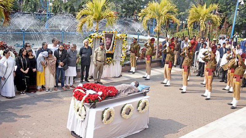 Ustad Rashid Khan paid his last respects with state honours