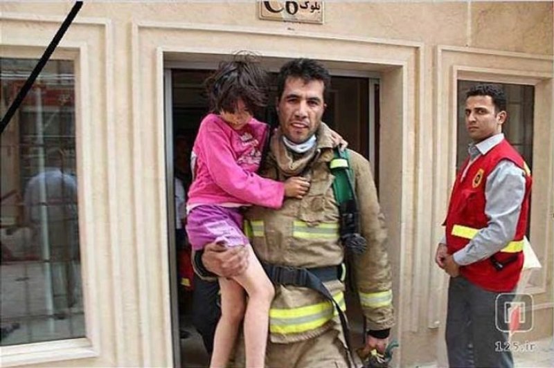  This Iranian hero saved a girl from a fire by giving her his oxygen mask. His brain died but his organs saved 4 more lives