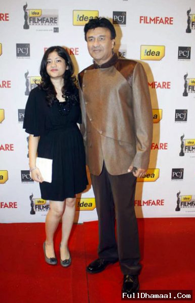 Anu Malik With Wife At 57th Filmfare Awards 2102