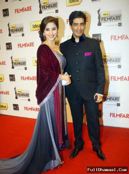 Urmila Matondkar And Designer Manish Malhotra At 57th Filmfare Awards 2102